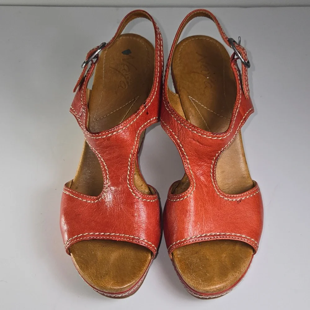 Naya Red Leather Wedge Sandals Open Toe Ankle Strap Espadrille Size 8M